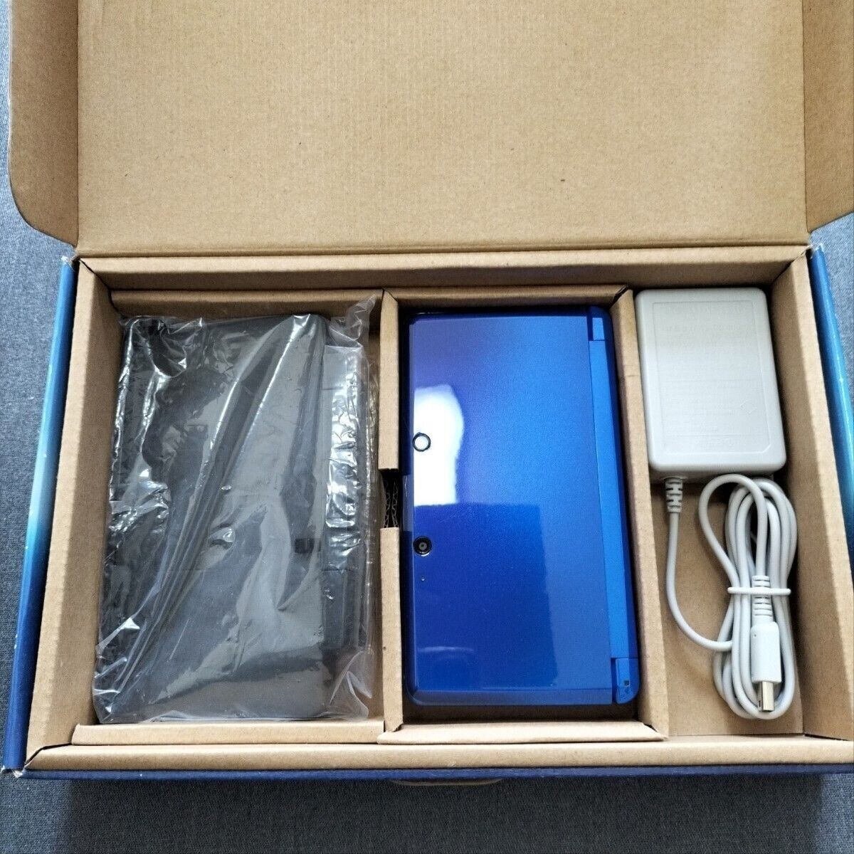 Nintendo 3DS Cobalt Blue Console