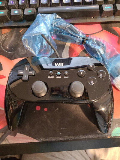 Nintendo Wii E3 Black Prototype Classic Pro Controller