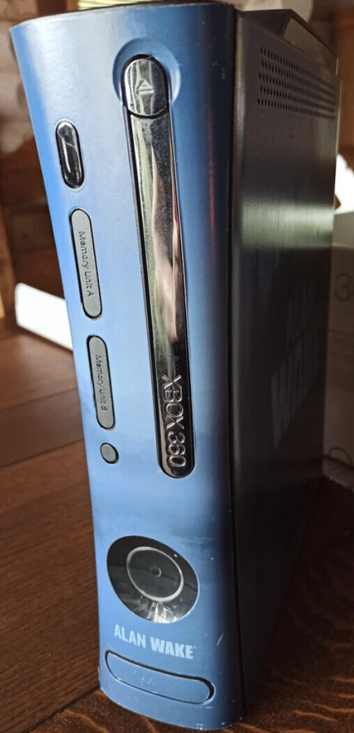  Microsoft Xbox 360 Alan Wake Console