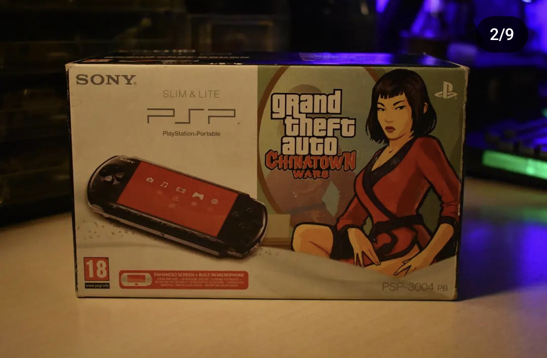  Sony PSP 3000 series Grand Theft Auto Chinatown Wars Bundle