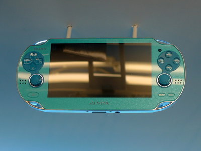 Sony PS Vita "Teal" Presentation Prototype Dummy