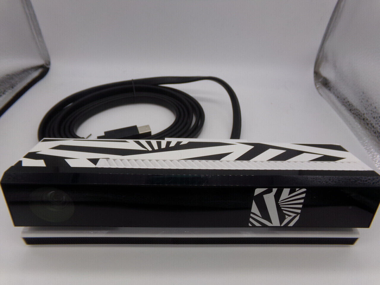  Microsoft Xbox One Kinect &quot;Zebra&quot; Prototype