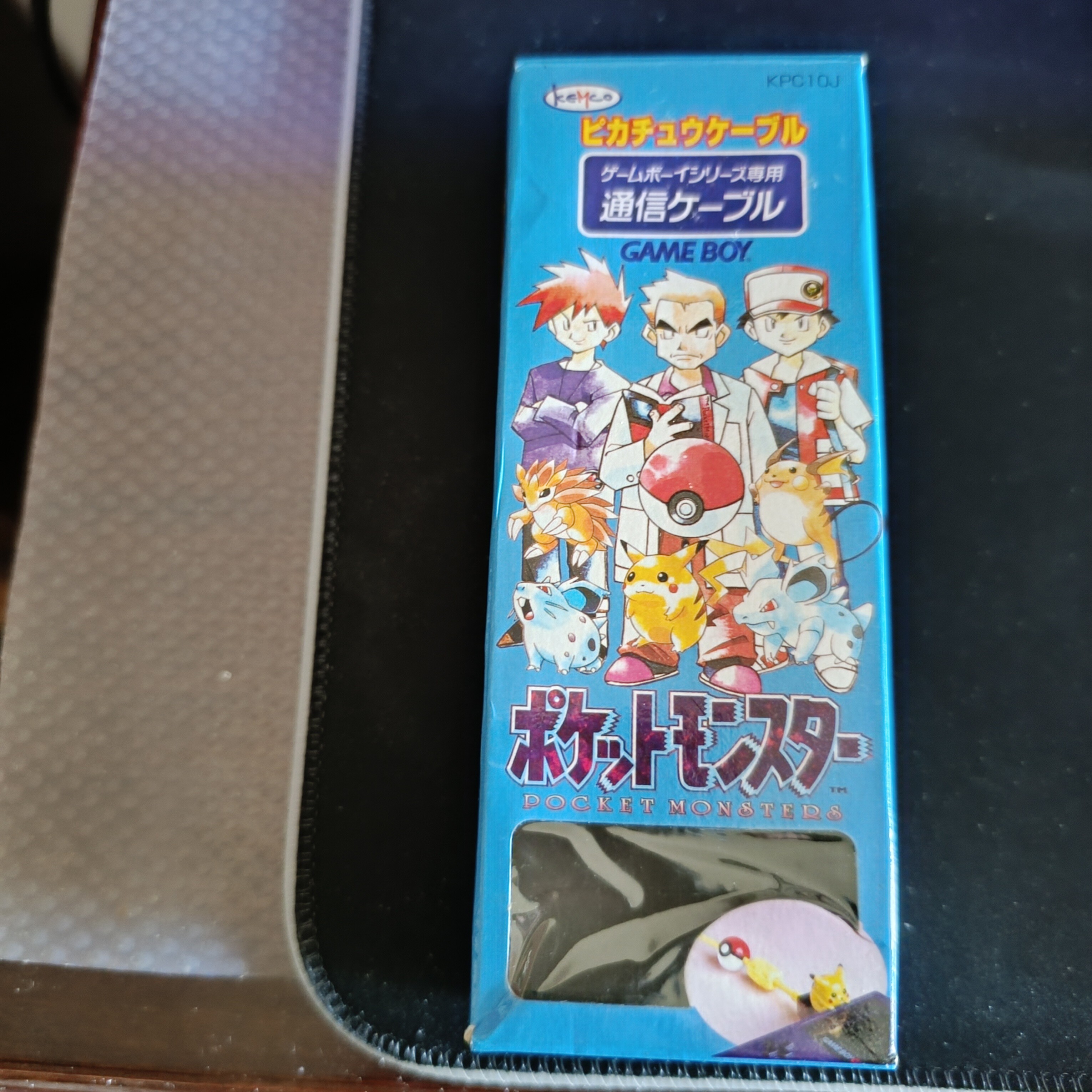 Kemco Game Boy Color Pokémon Pikachu Link Cable