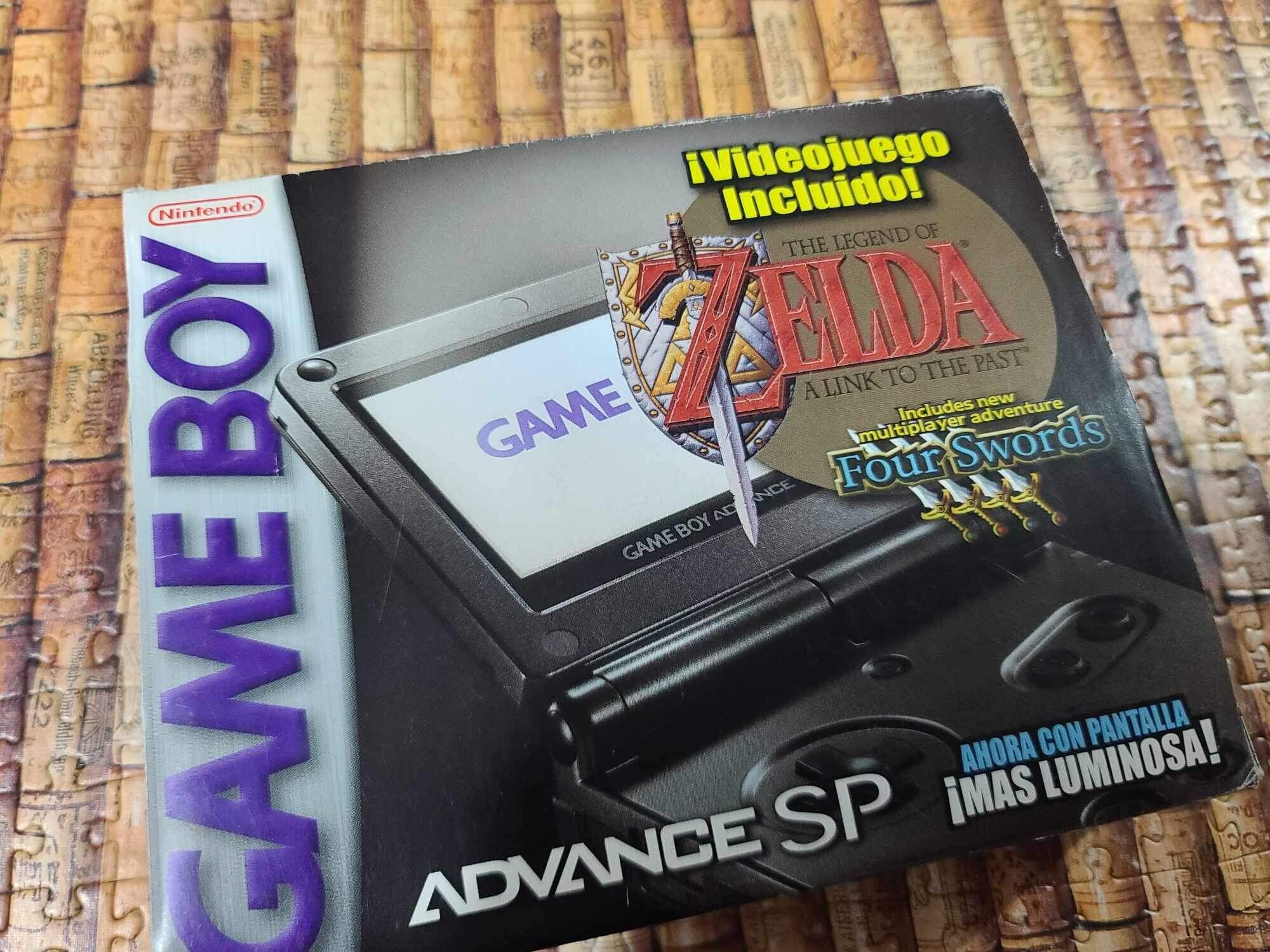  Nintendo Game Boy Advance SP Zelda A Link To The Past / Four Swords Bundle