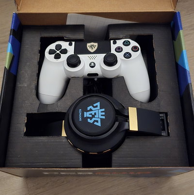 Sony PlayStation 4 PES 2018 E3 Controller