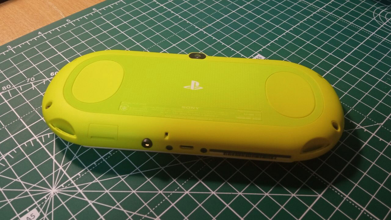 USED PS Playstation vita Wi-Fi model LIME GREEN WHITE PCH