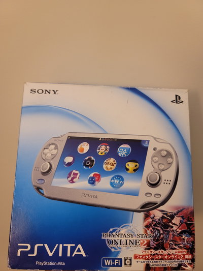 Sony PlayStation Vita PCHJ-10007 Ice Silver Phantasy Star Online 2 Console