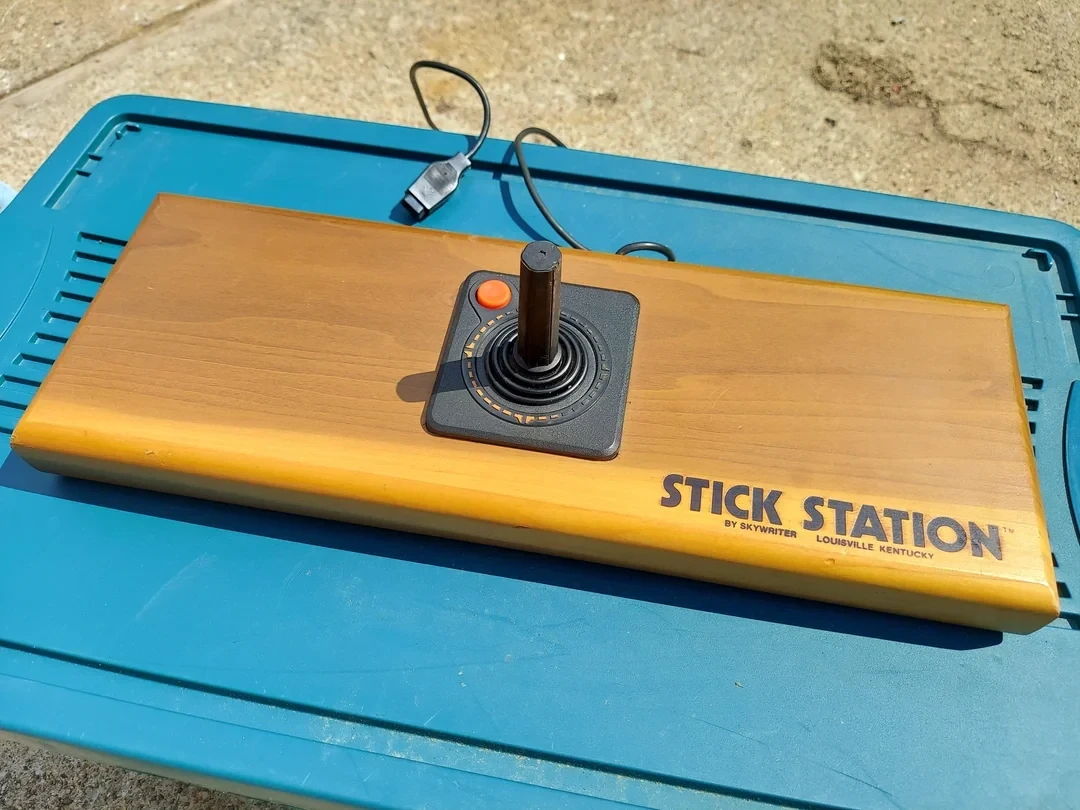  Atari 2600 Stick Station