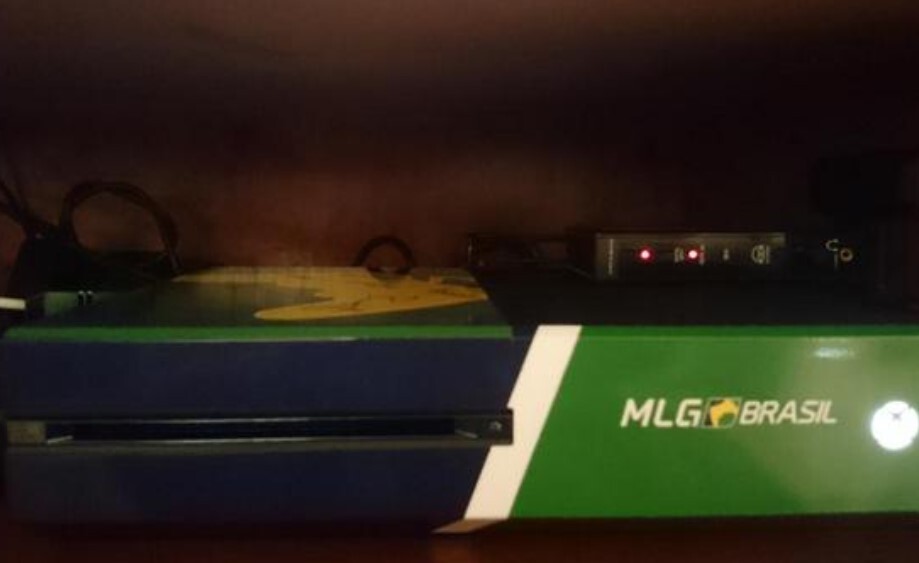 Microsoft Xbox One MLG Brasil Console