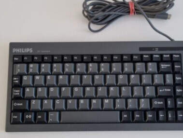  Philips Magnavox CD-i keyboard