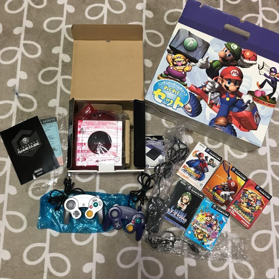  Nintendo Gamecube Yamada WakuWaku Mario Bundle