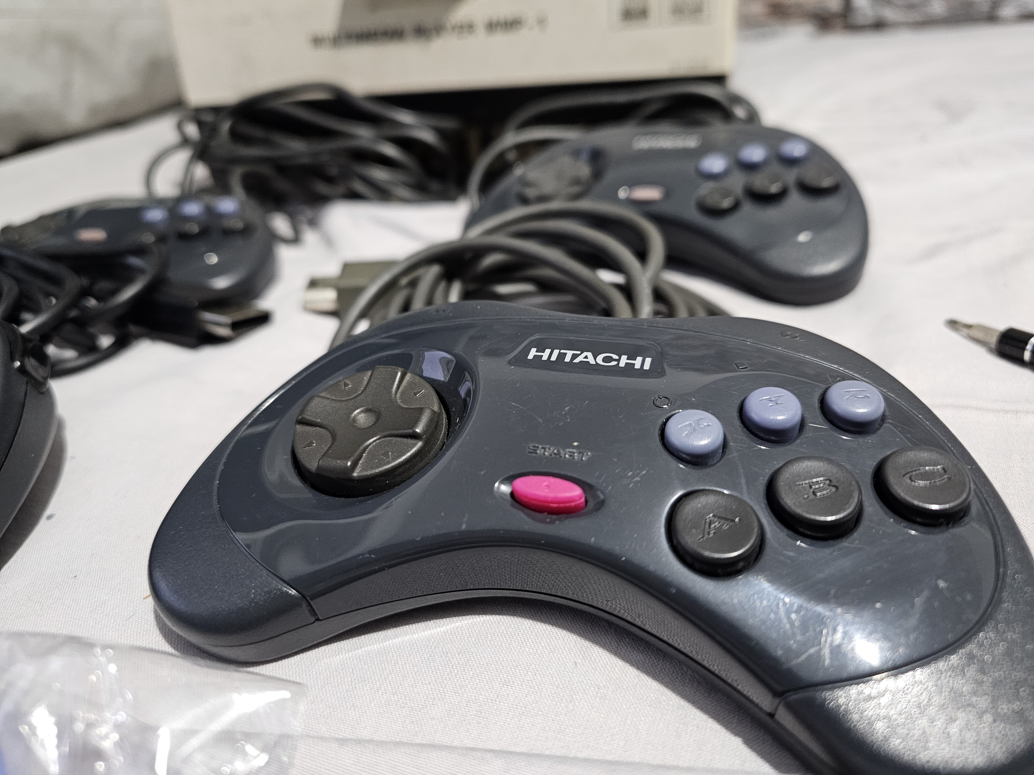 Hitachi Hi-Saturn Controller