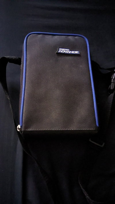 Nintendo Game Boy Advance Carrying Case