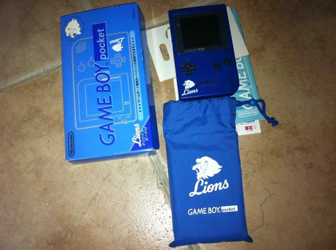  Nintendo Game Boy Pocket Seibu Lions Console