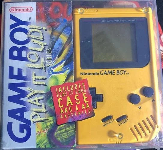  Nintendo Game Boy Crystal Case Yellow Console [NA]