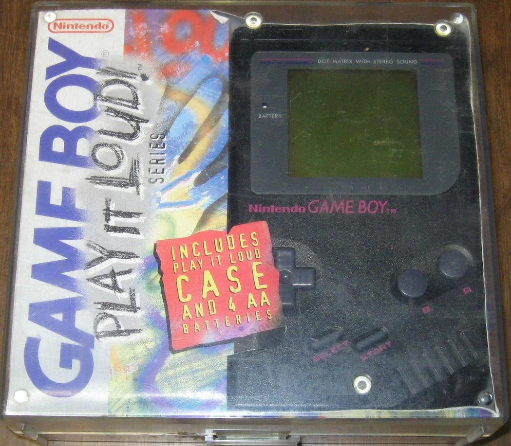  Nintendo Game Boy Play It Loud Crystal Case Black Console