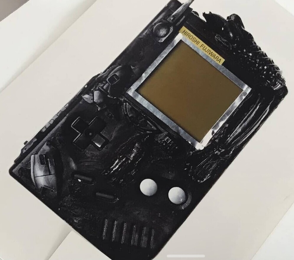  Nintendo Game Boy Hiroshi Fujiwara Console