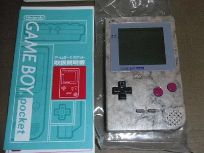 Nintendo Game Boy Pocket White Marble Console