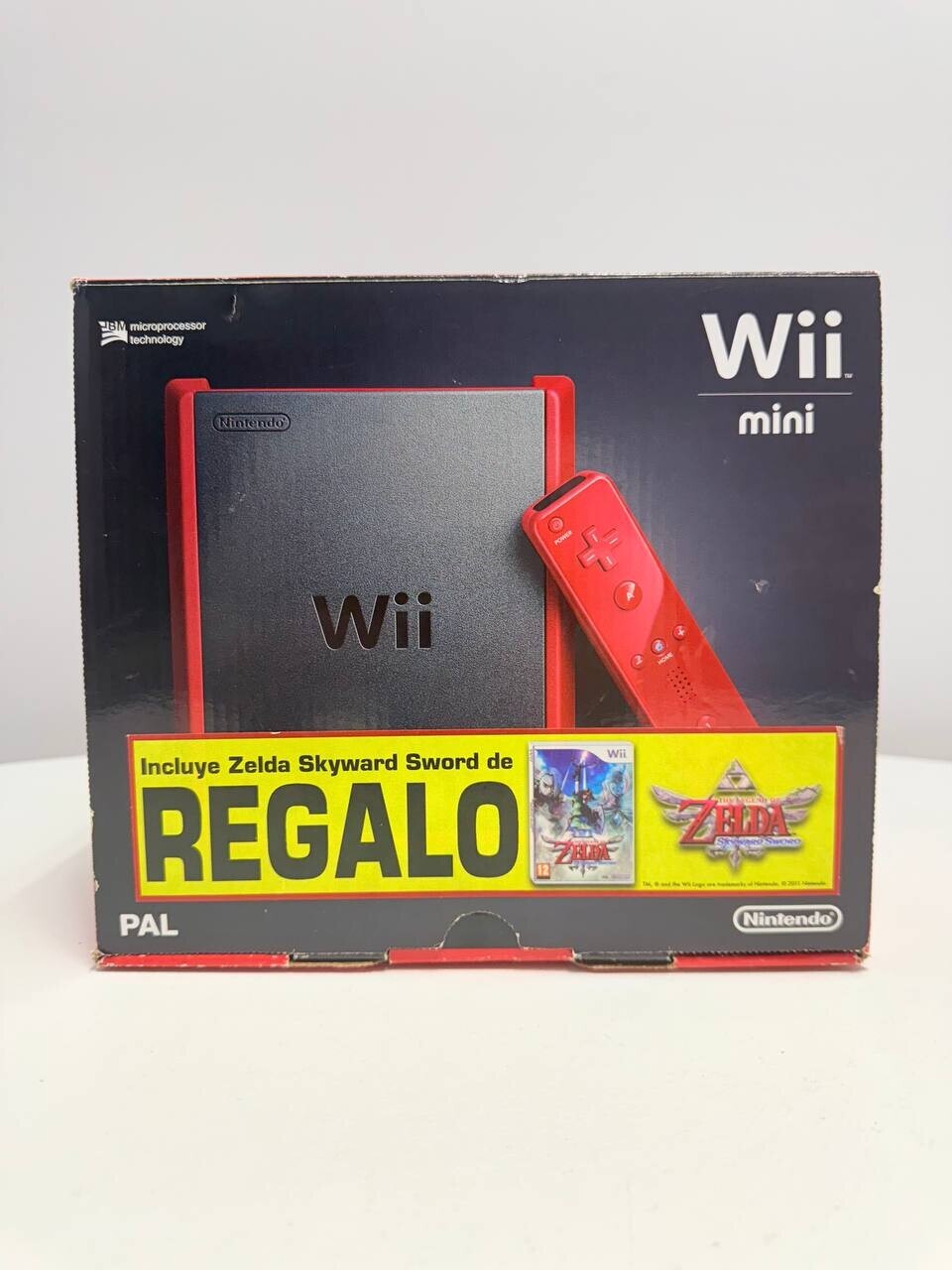  Nintendo Wii Mini Zelda Skyward Sword Bundle