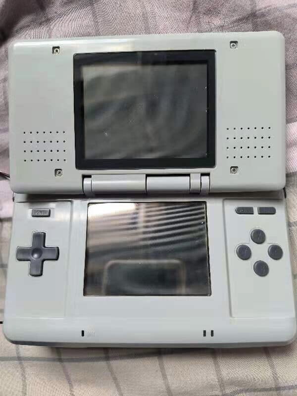  Nintendo DS NTR-CPU-X4