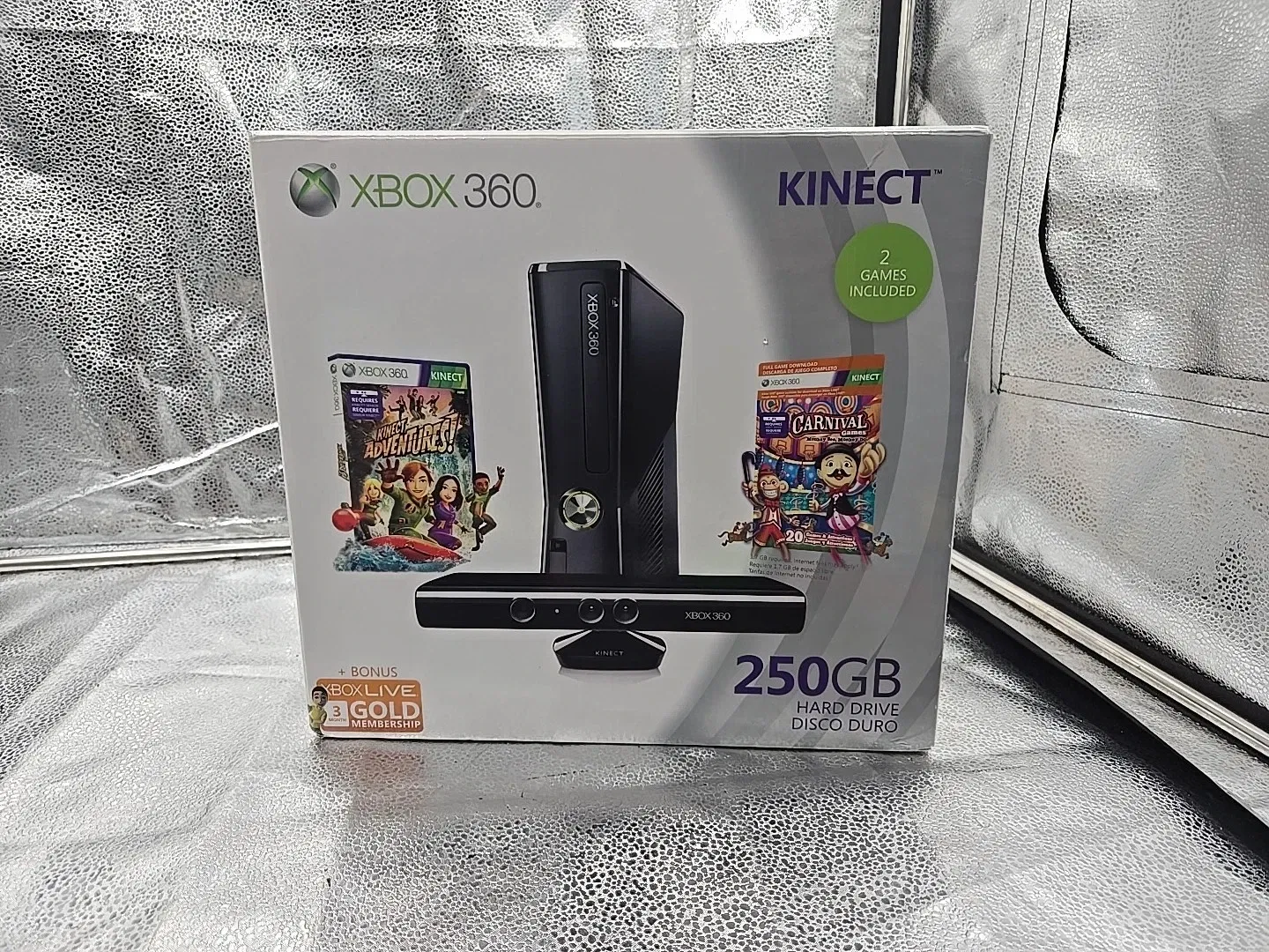  Microsoft Xbox 360 Slim Kinect Adventures + Carnival Bundle [NA