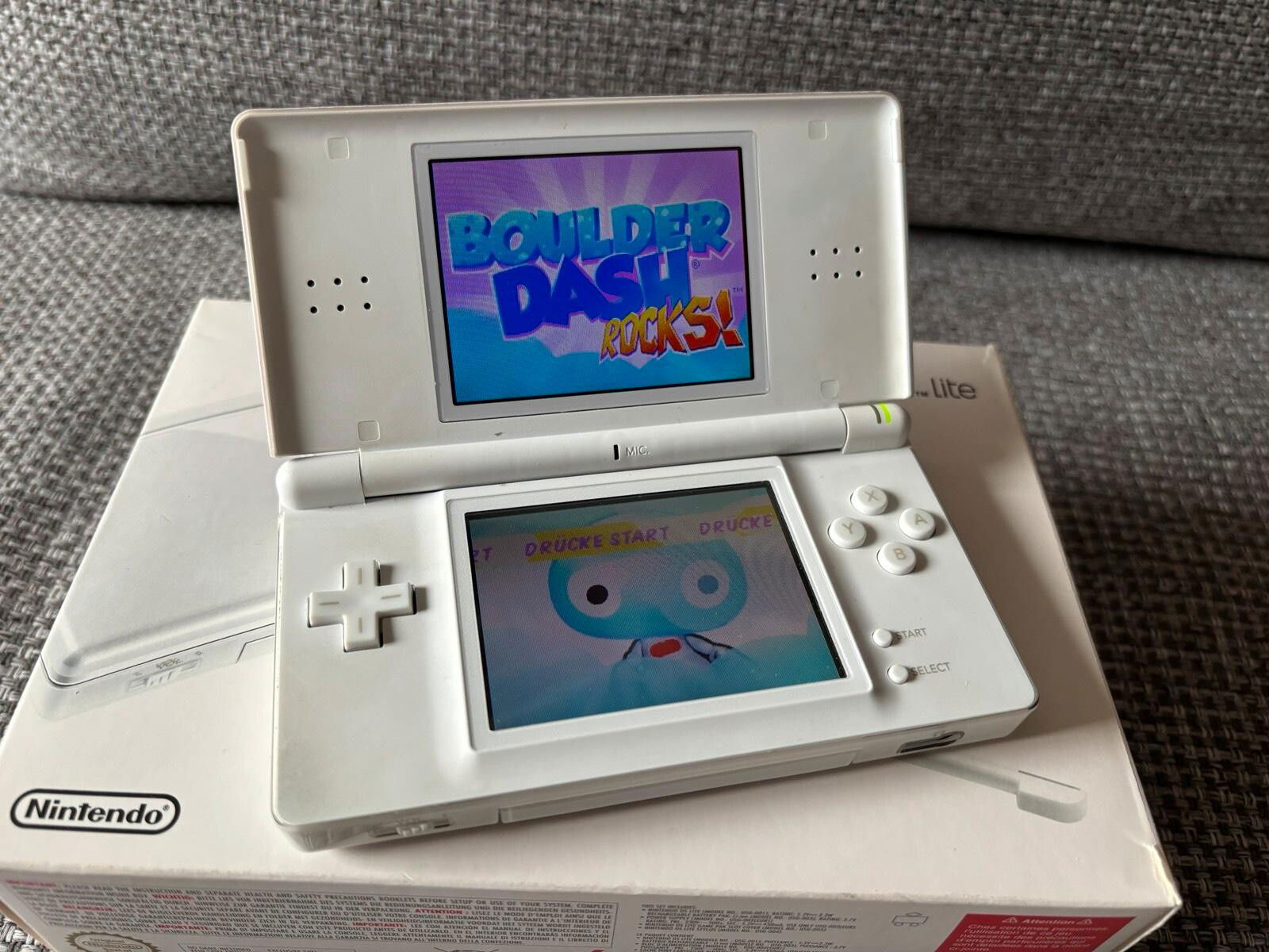 Nintendo DS Lite Boulder Dash Rocks! Console