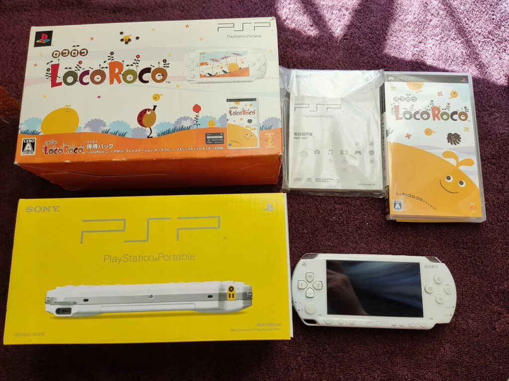 Sony PSP 1000 LocoRoco Bundle
