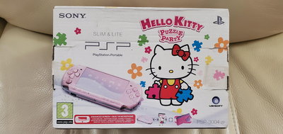 Sony PSP X000 Series 3000 Hello Kitty Puzzle Party Bundle