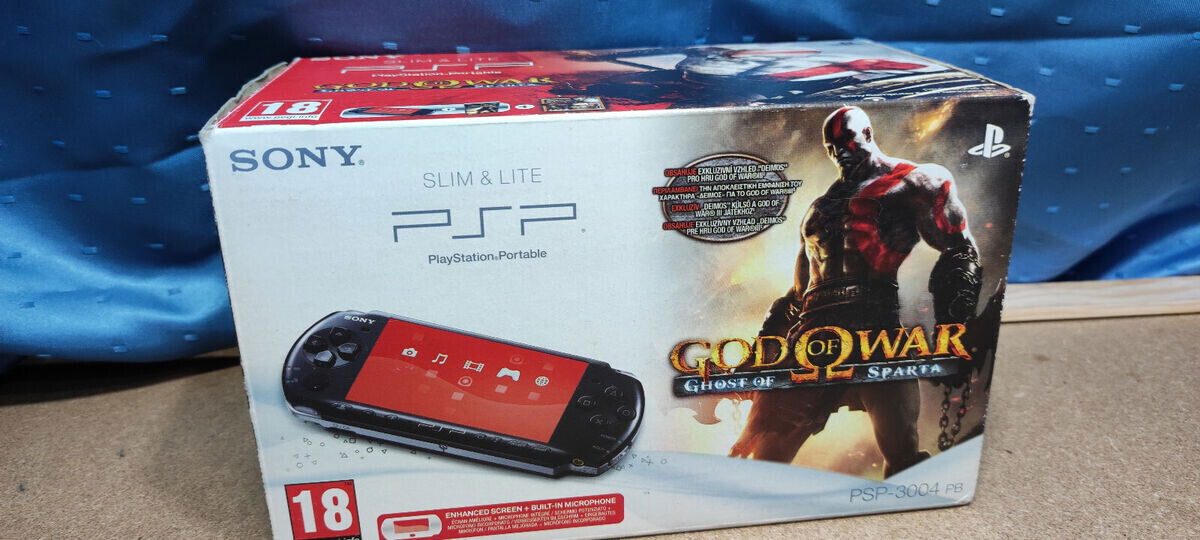  Sony PSP X000 Series Sony PSP 3004 God Of War Ghost of Sparta Bundle