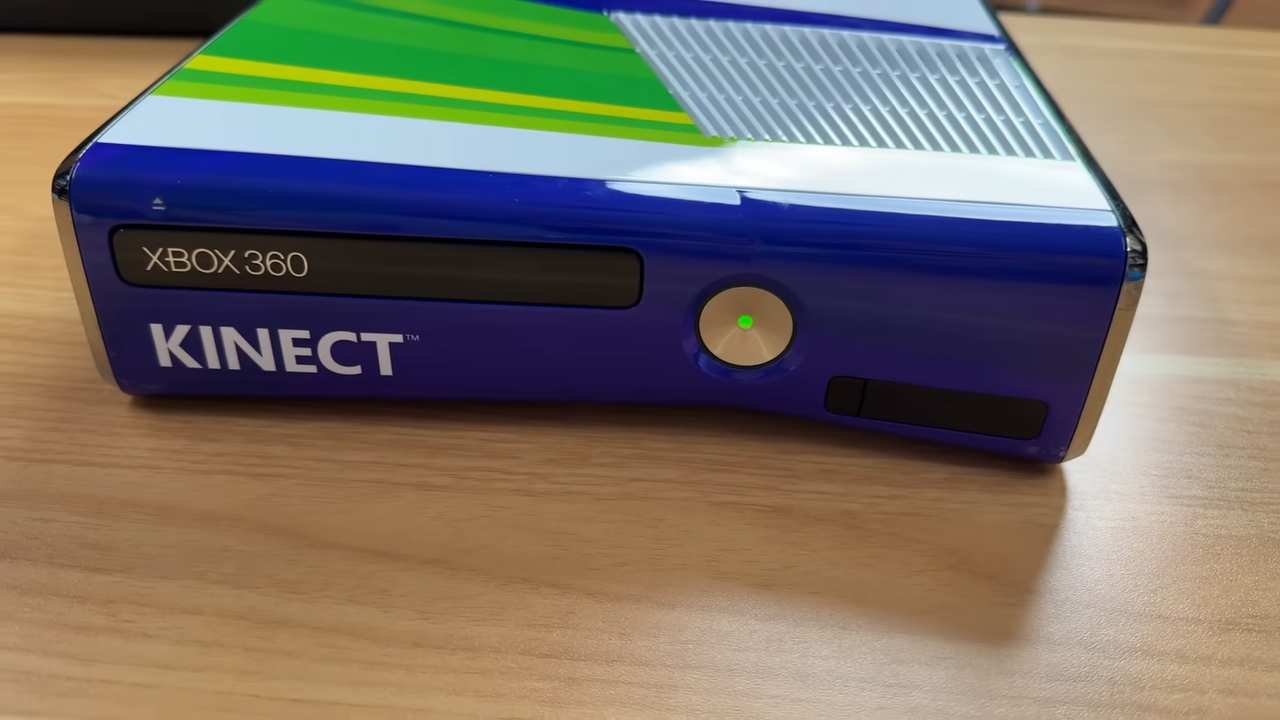 Microsoft Xbox 360 Kinect Console