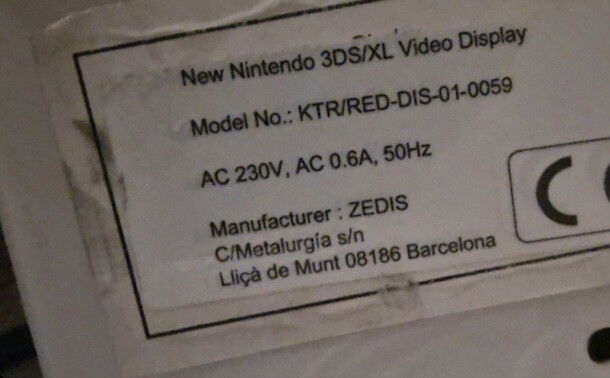 New Nintendo 3DS and 3DS XL Kiosk