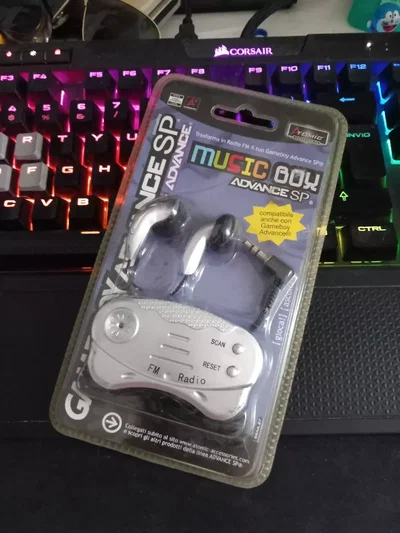 Nintendo Game Boy Advance SP Atomic Music Boy FM Radio