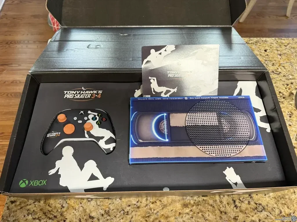 Consolevariations - Microsoft Xbox Series S Tony Hawk Pro Skate 3