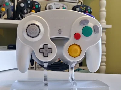 Nintendo GameCube Pearl White Controller