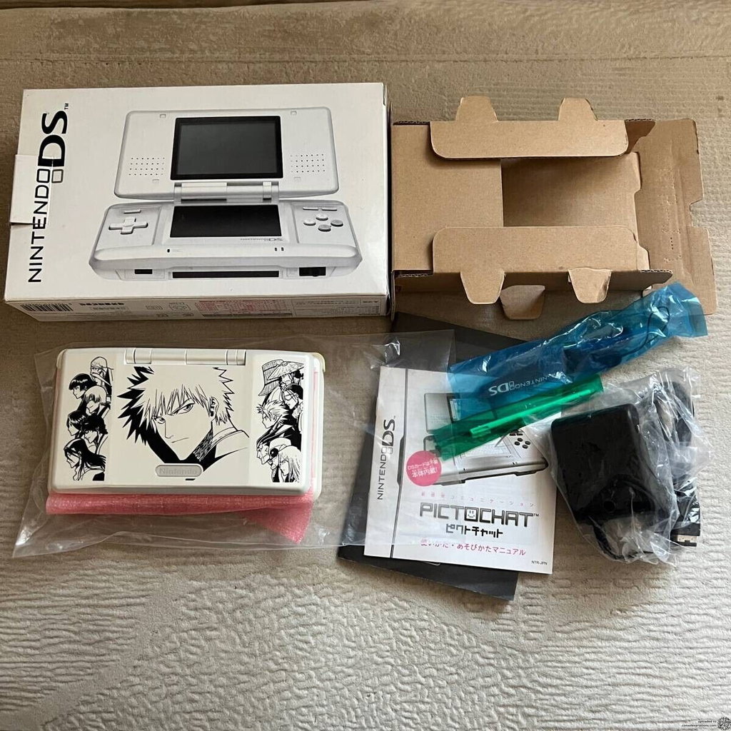Consolevariations - Nintendo DS Bleach Console | Consolevariations