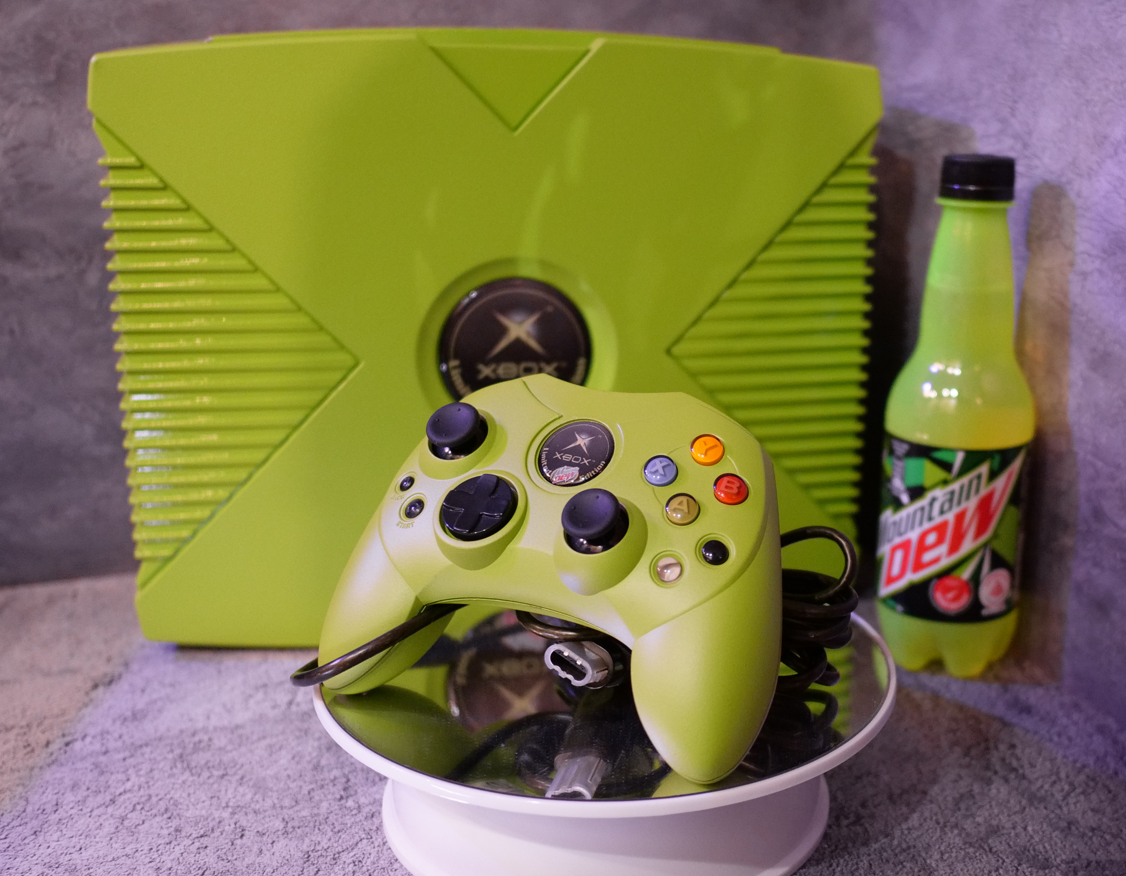 Microsoft Xbox Pepsi Mountain Dew Console