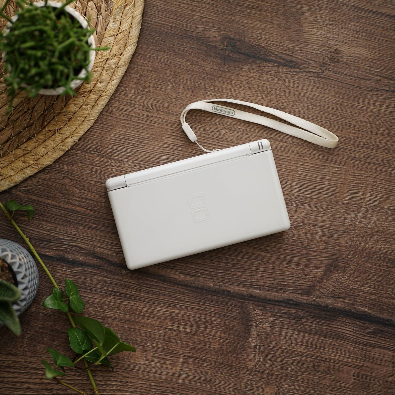 Nintendo DS Lite Polar White Console [JP]