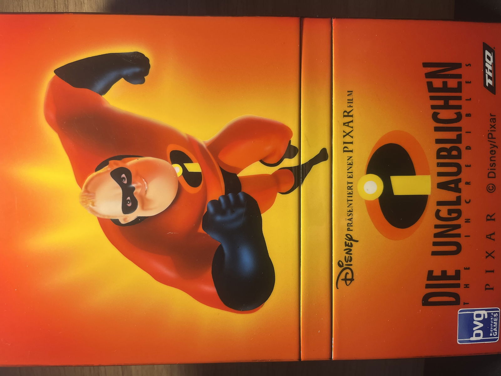 Sony PlayStation 2 Slim The Incredibles Edition