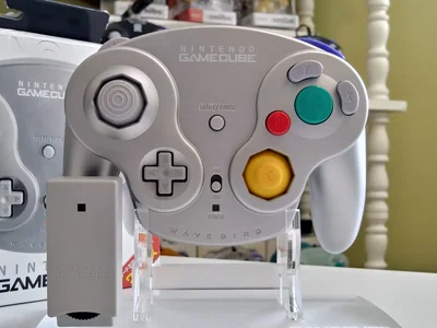 Nintendo GameCube Platinum Wavebird Controller [NA]