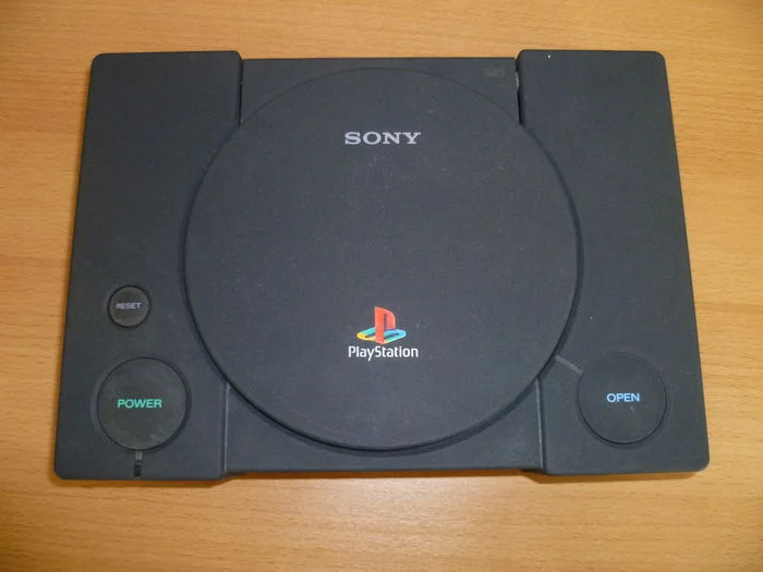 Playstation 1 черная. Sony PLAYSTATION 1 Yaroze. Sony PLAYSTATION 1 Black. Sony PLAYSTATION 1 черного цвета.