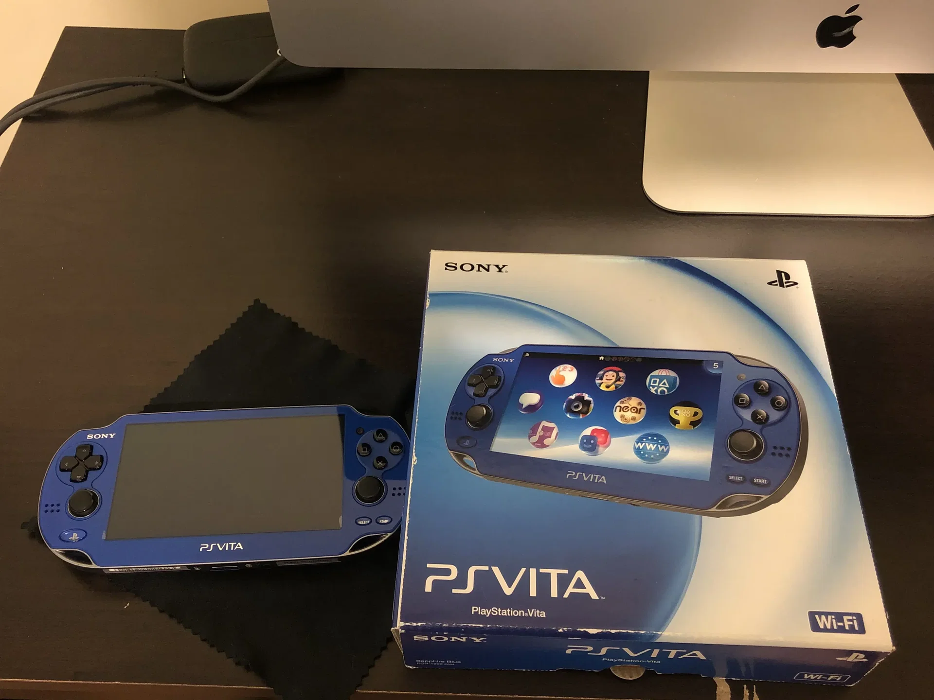 Consolevariations - Sony PS Vita PCH-1000 Sapphire Blue Console