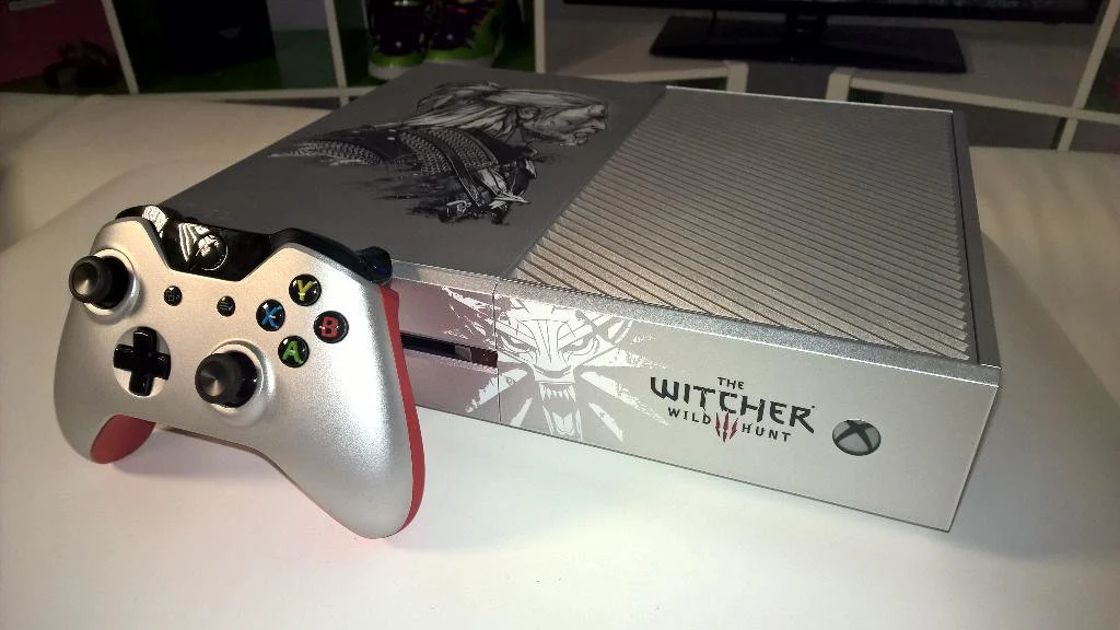  Microsoft Xbox One The Witcher 3 Console