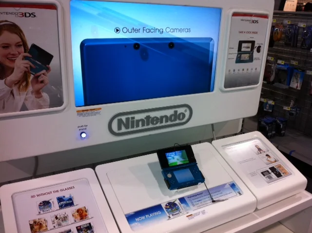 Nintendo 3DS Kiosk Classic Big Screen Kiosk