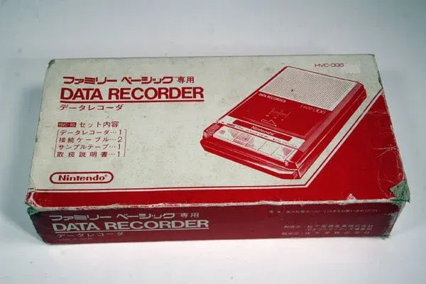 Nintendo family basic data recorder ニンテンドー ファミリー