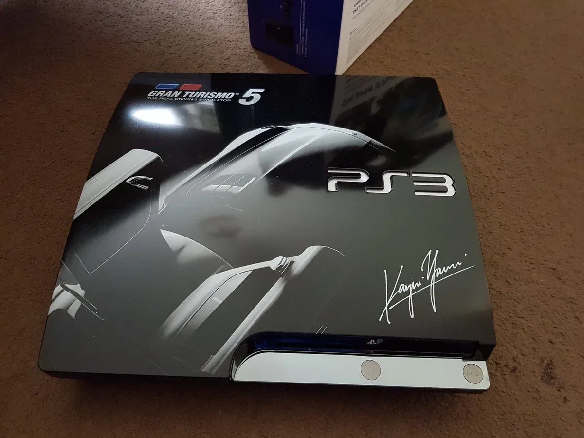 Gran Turismo 5: Collector's Edition (Sony PS3) - Game - Sony PlayStation 3