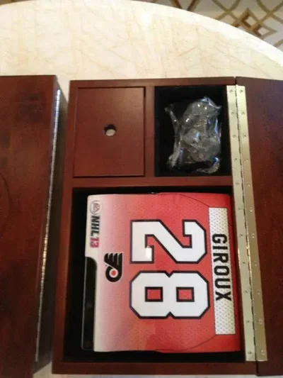 Sony PlayStation 3 Slim NHL 13 VIP Console