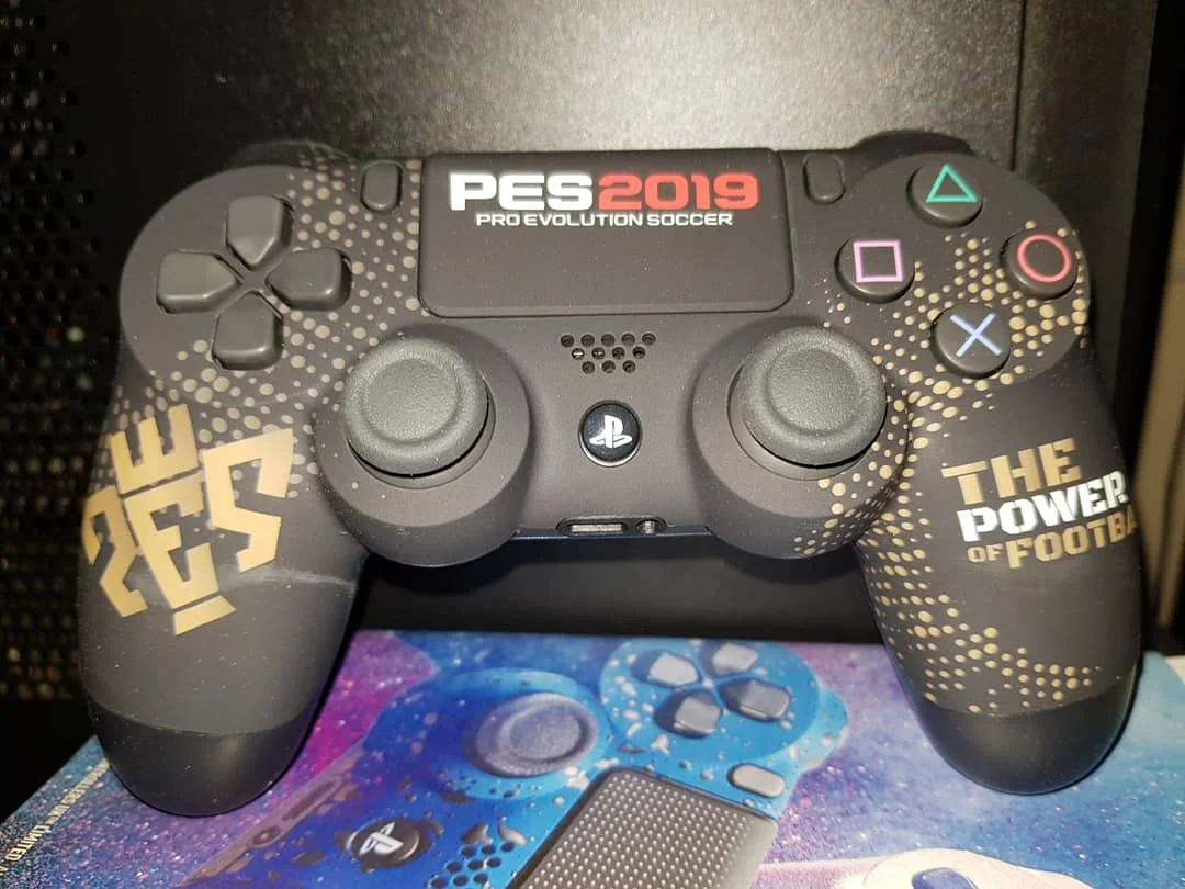  Sony PlayStation 4 Pes 2019 Controller
