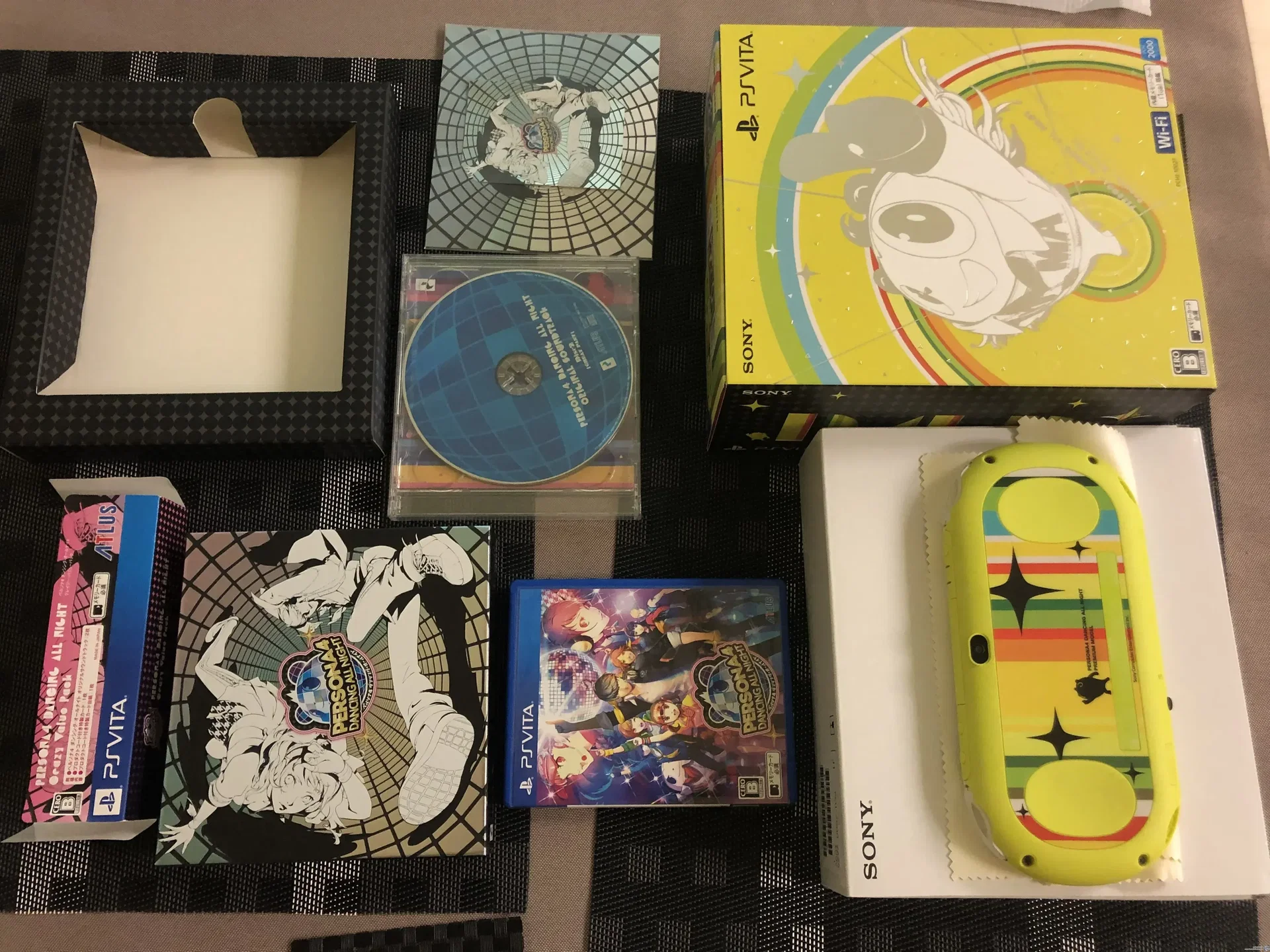 Consolevariations - Sony PS Vita Slim Persona 4 Dancing All Night 