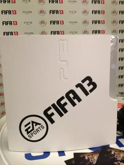Sony PlayStation 3 Slim EA Sports Fifa 13 Console