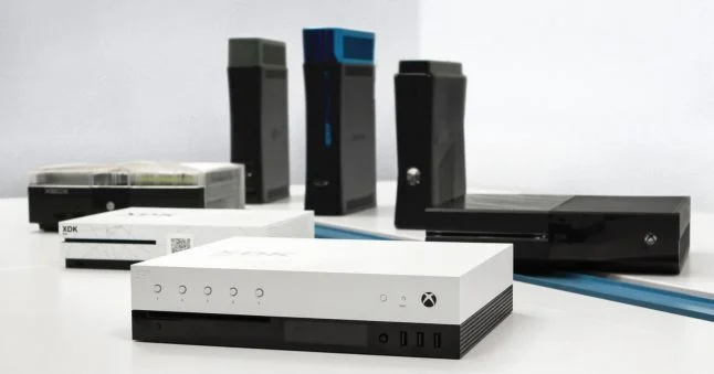  Microsoft Xbox One X Development Console